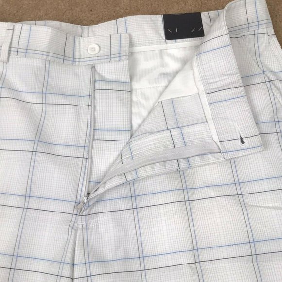 Golf Performance Flat Front Plaid Shorts - Picture 6 of 6